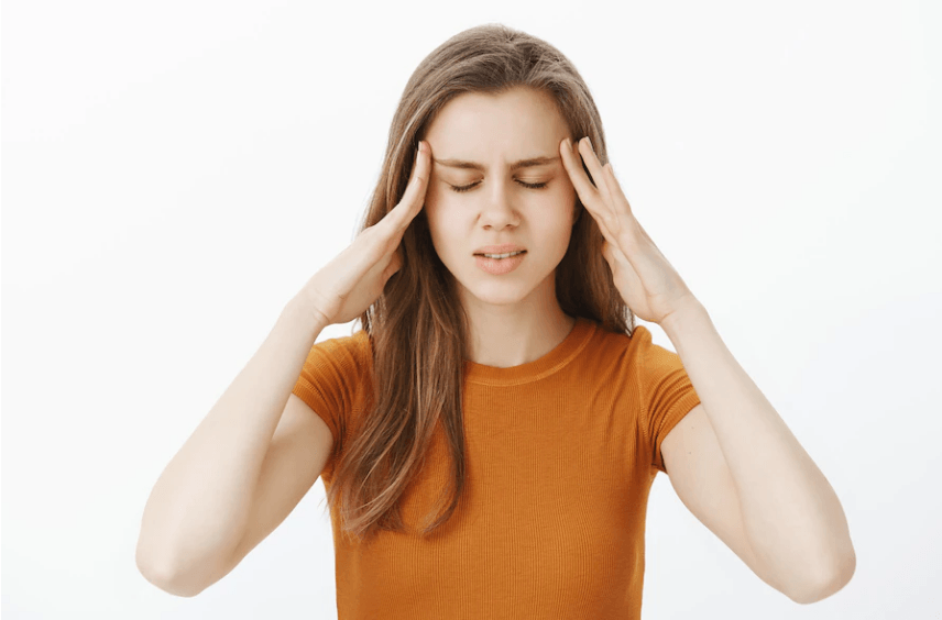Migraine: What Are the Symptoms, Treatment & Cure
